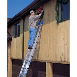 Werner
16 ft. Aluminum Extension Ladder (15 ft. Reach Height) with 225 lb. Load Capacity