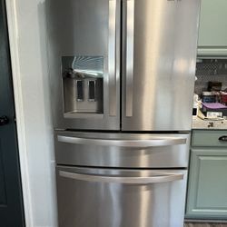 Whirlpool Refrigerator