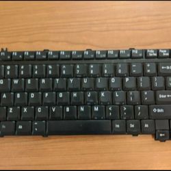 GENUINE OEM Toshiba Satellite M35X-S349 Keyboard MP-03433US-698 REV 00