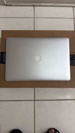 MacBook Pro 2.8GHz Quad Core intel I-7, 16GB Memory, 500 GB Drive