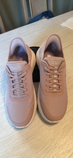 Skechers slip-ins
