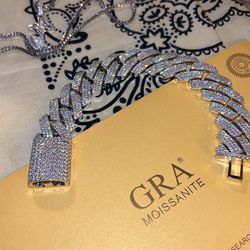 Mens Cuban Link Bracelet 