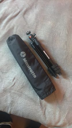 Manfrotto Compact Light Aluminum Tripod