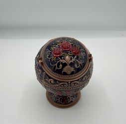 New Navy Blue Ball Ashtray With Red Roses
