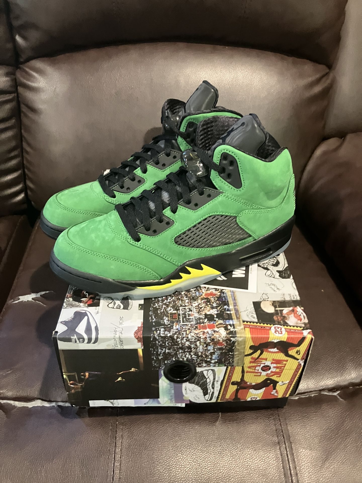 Nike Air Jordan 5 Retro Oregon SE Size 10