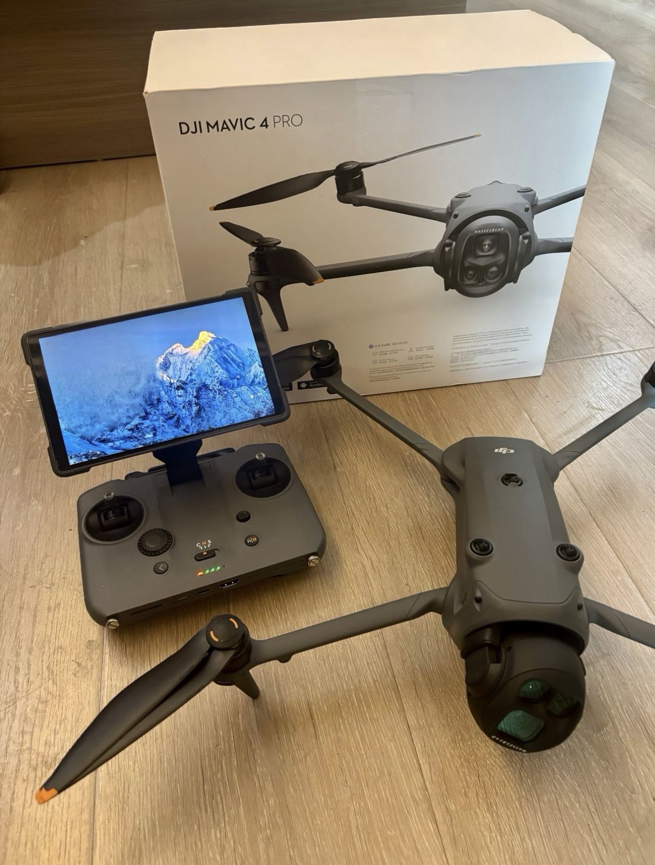 DJI Drone MAVIC 4 Pro 512GB Creator Combo with DJI RC Pro 2 WAM005