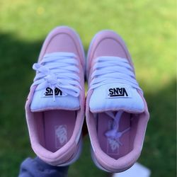 Vans hylane pink and white 6.5