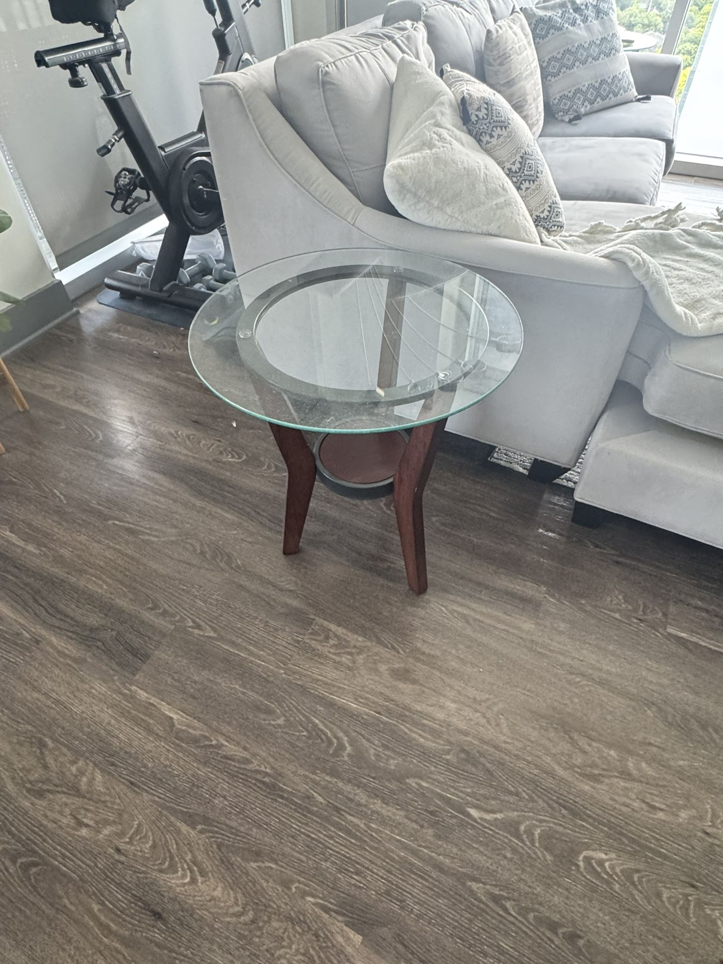 Coffee Table W/2 Matching End Tables 