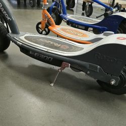 Razor scooters bundle