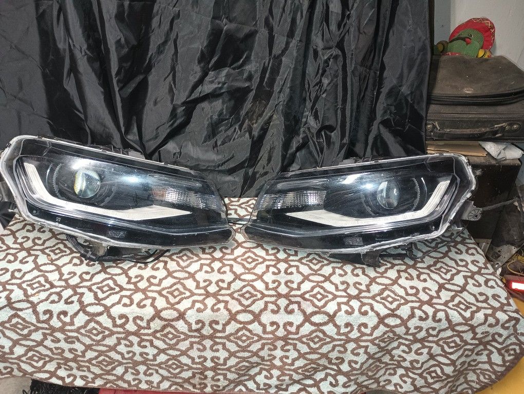 2016 Chevrolet CAMERO HEADLIGHTS