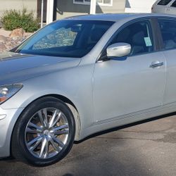 2011 Hyundai Genesis 