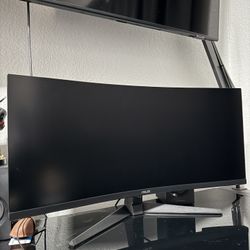 ASUS Tuf 34” Ultra Wide Curved Monitor 3440x1440
