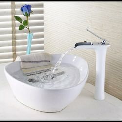 BATHROOM FAUCET 