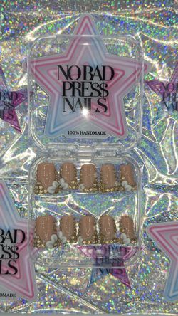 Press On Nails 