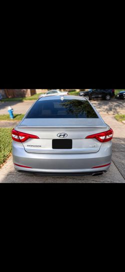 Hyundai Sonata Silver Sedan