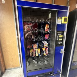 AP123 Vending Machine w/ Nayax Card Reader