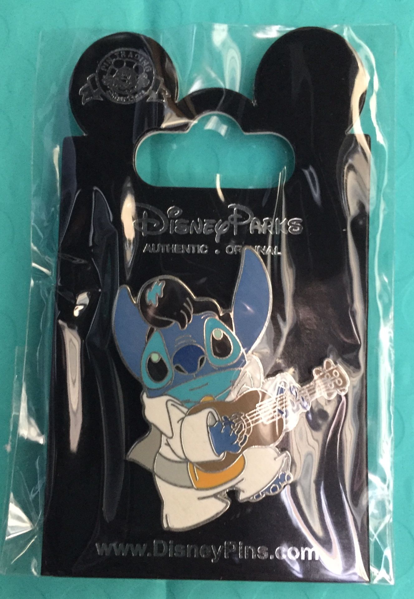 10 pin Disney Stitch Pin set. Elvis, Clapsboard, Emoji