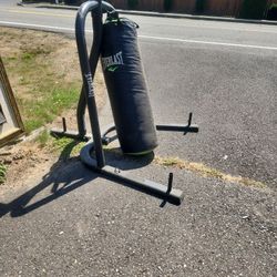 Free Boxing Stand 