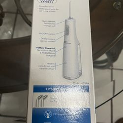 Waterpik. Water Flosser