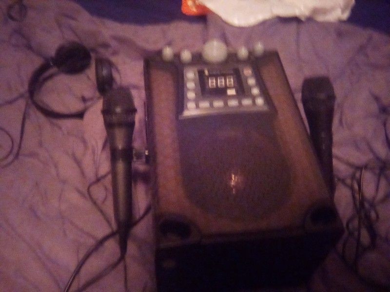 Karaoke Machine With Two Mics