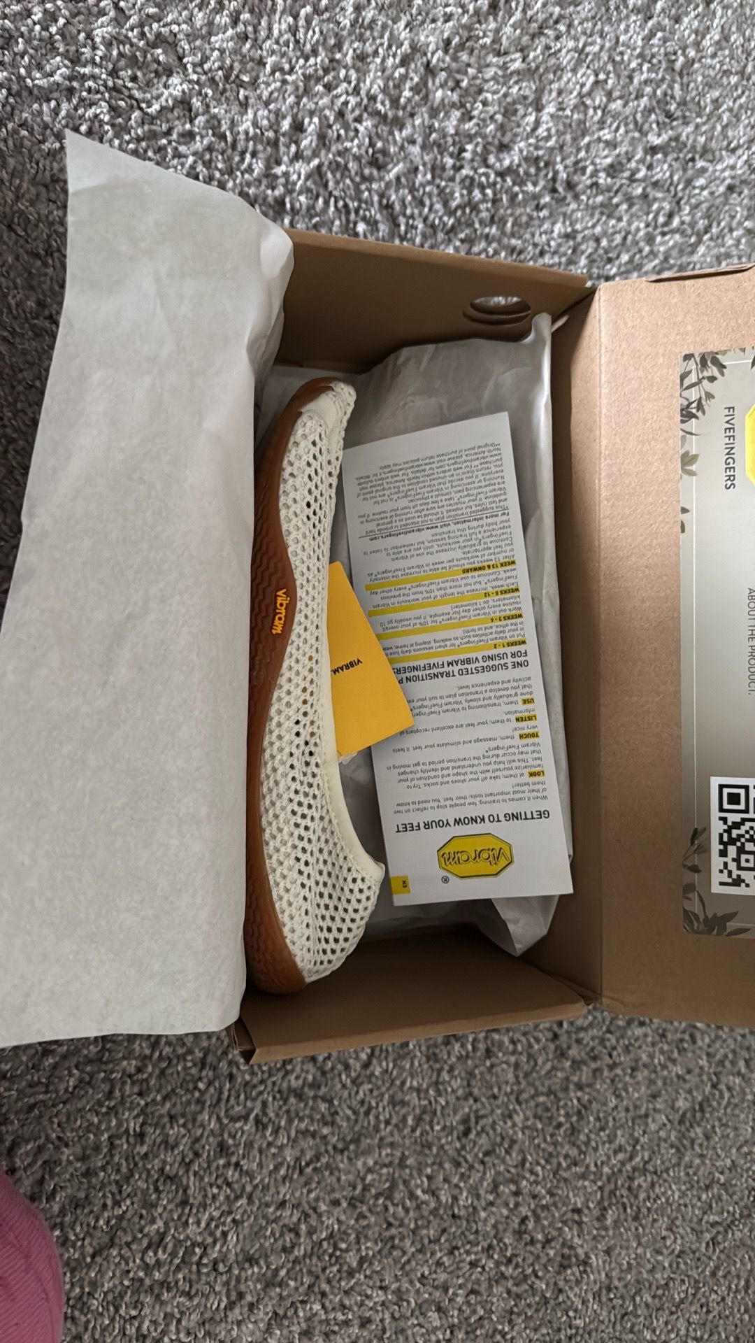 Women Vibram fivefingers shoes