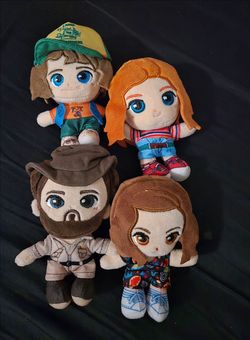 Stranger things mini plush dolls x 4