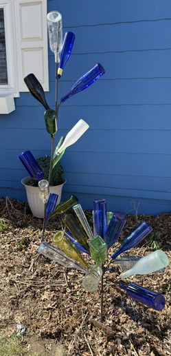 Colorful Bottle Tree Yard Art