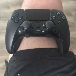 Play Station Pro Controller