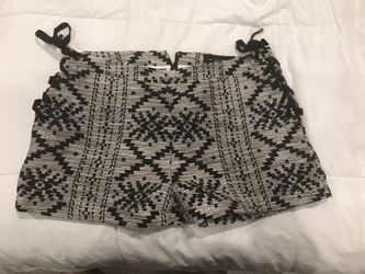 Women Shorts Size 8 Super Cute