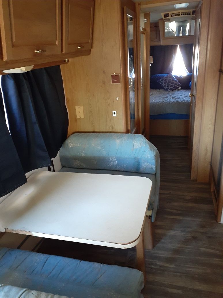 1990 Ford Winnebago Chieftain