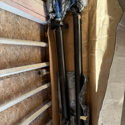 2007-13 Chevy Silverado 2 Peas Drive Shaft 