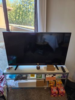LG 49" Smart LED TV (49LH570A) – Full HD 1080p w/ Remote