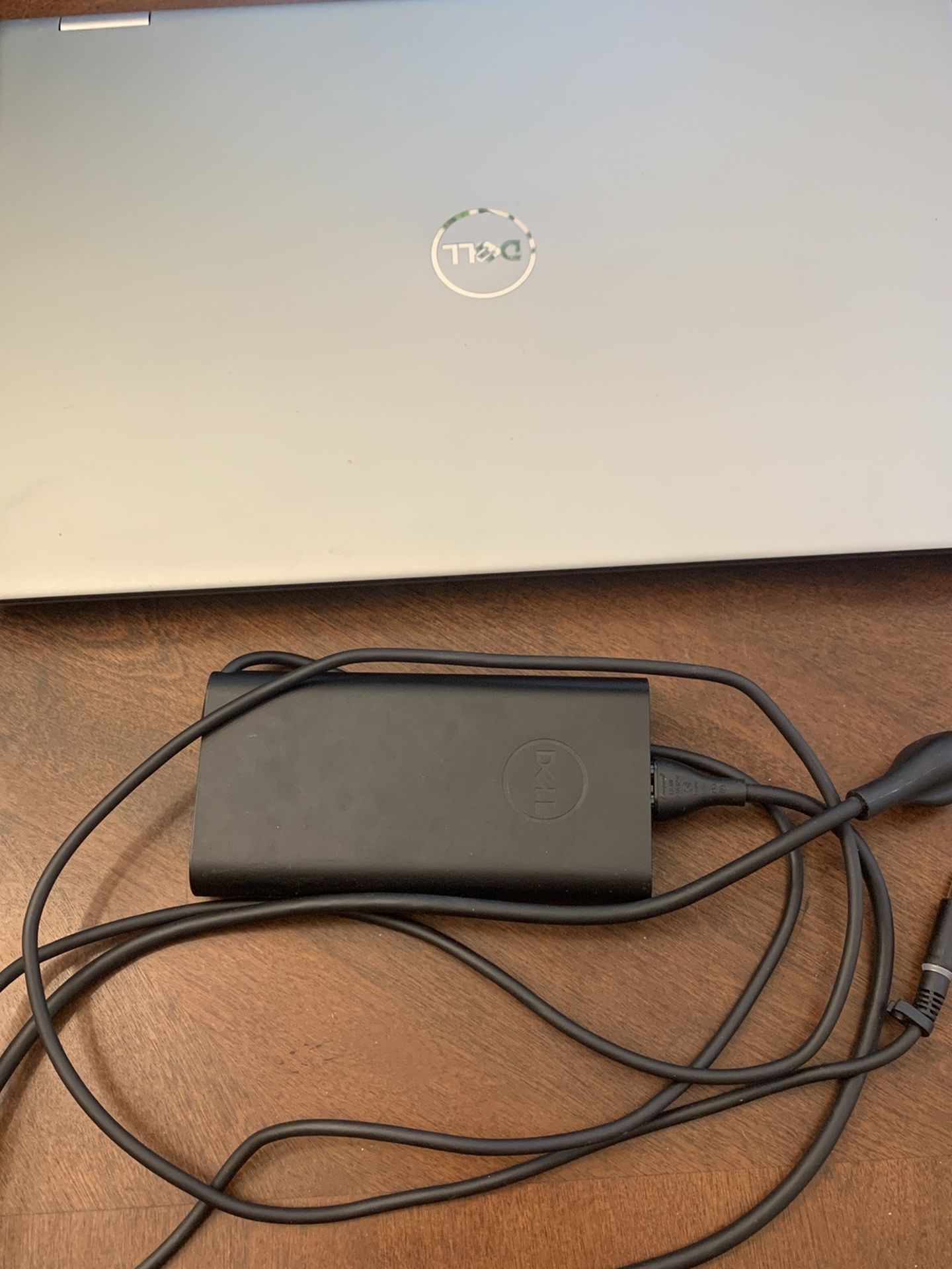 Dell Precision 7780 13th gen i9-13950HX / RTX 3500 12gb Dedicated VRAM. 1TB SSD / 64 gigs Ram