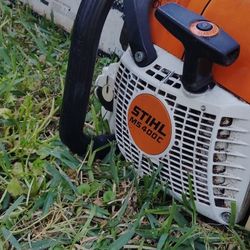Stihl MS 400C Chainsaw With New Chain Made In Germany Like New