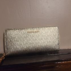 Gold Michael Kors Wallet
