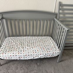Graco Crib