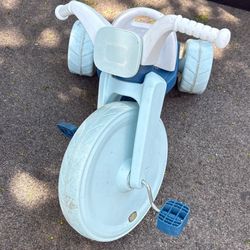 Blue plastic Tricycle 