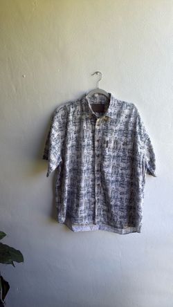 North River Men’s Fish Pattern Button Up Shirt Size Large Short Sleeve Casual Outdoor