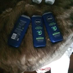 NIVEA MEN MAXIMUM HIDRATION 3 IN 1BODY WASH 3×$8