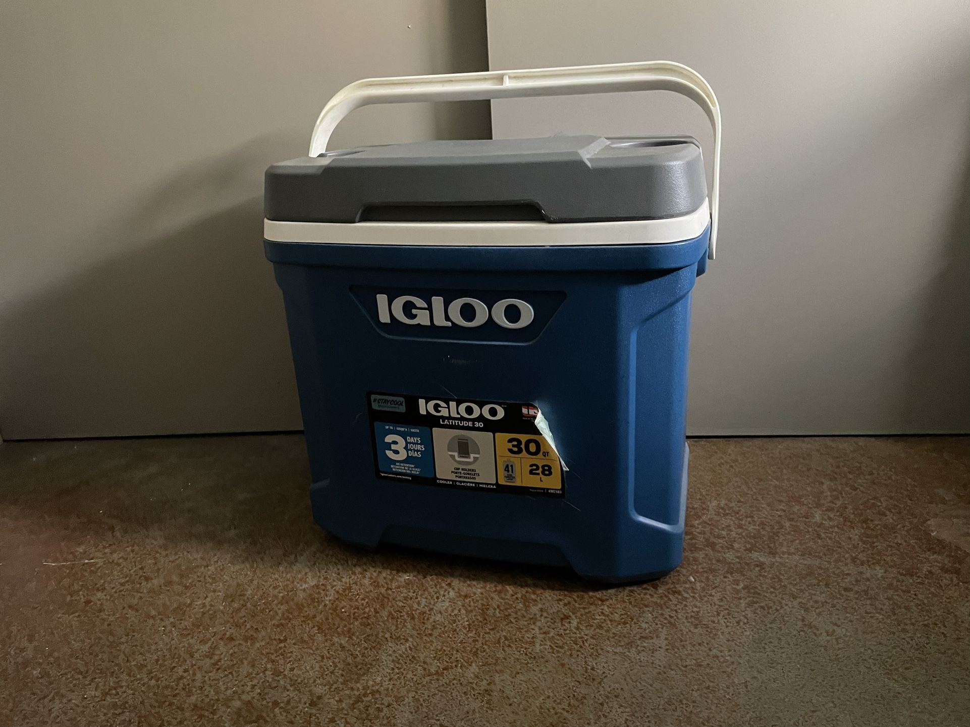 Igloo Latitude 30 / 30qt Ice Chest Cooler