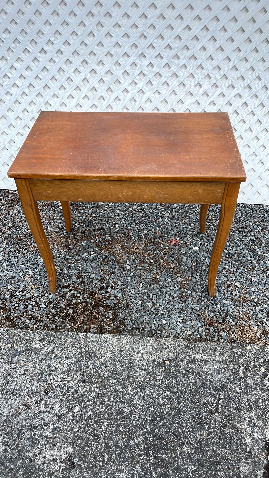 Wood Piano Bench - 22” H X 25.5” W X 15” D