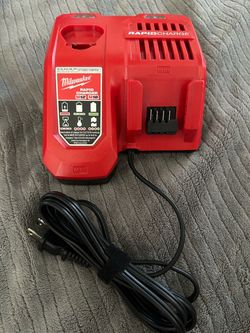 Milwaukee Rapid charger