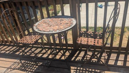 Free table and chairs