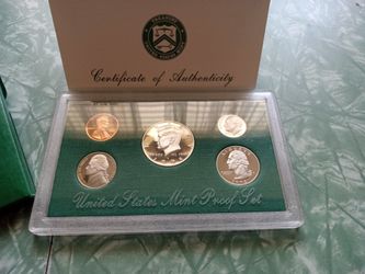 Mint Condition 1998 Coins 