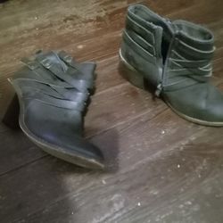 Grey Stylish Boots 