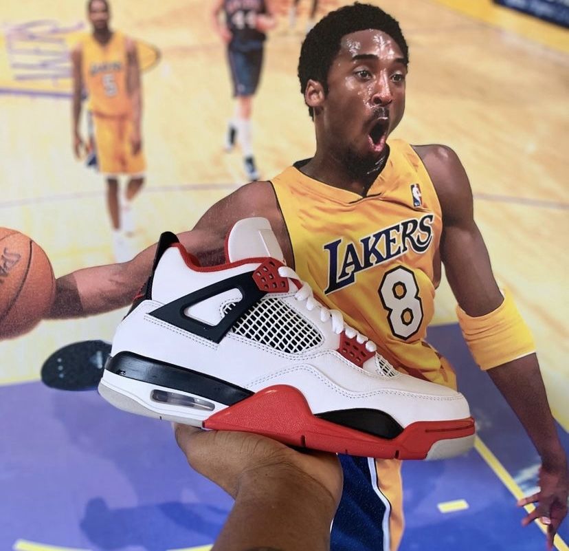 Air Jordan Retro 4 ‘Fire Red’