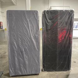 Twin size box spring new in plastic $65