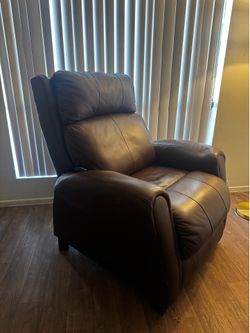 Leather electric recliner