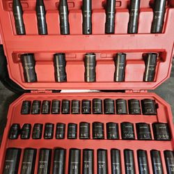 CRAFTSMAN 48 PCS 1/ 2 " IMPACT SET 