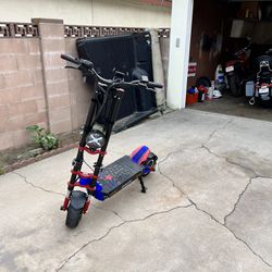 Very 11+ 42 Amp Hour Electric Scooter